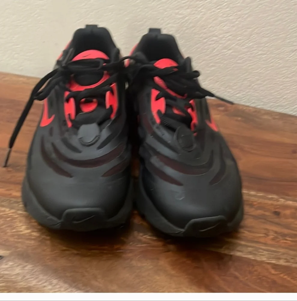 Nike Air Max Exosense Shoes